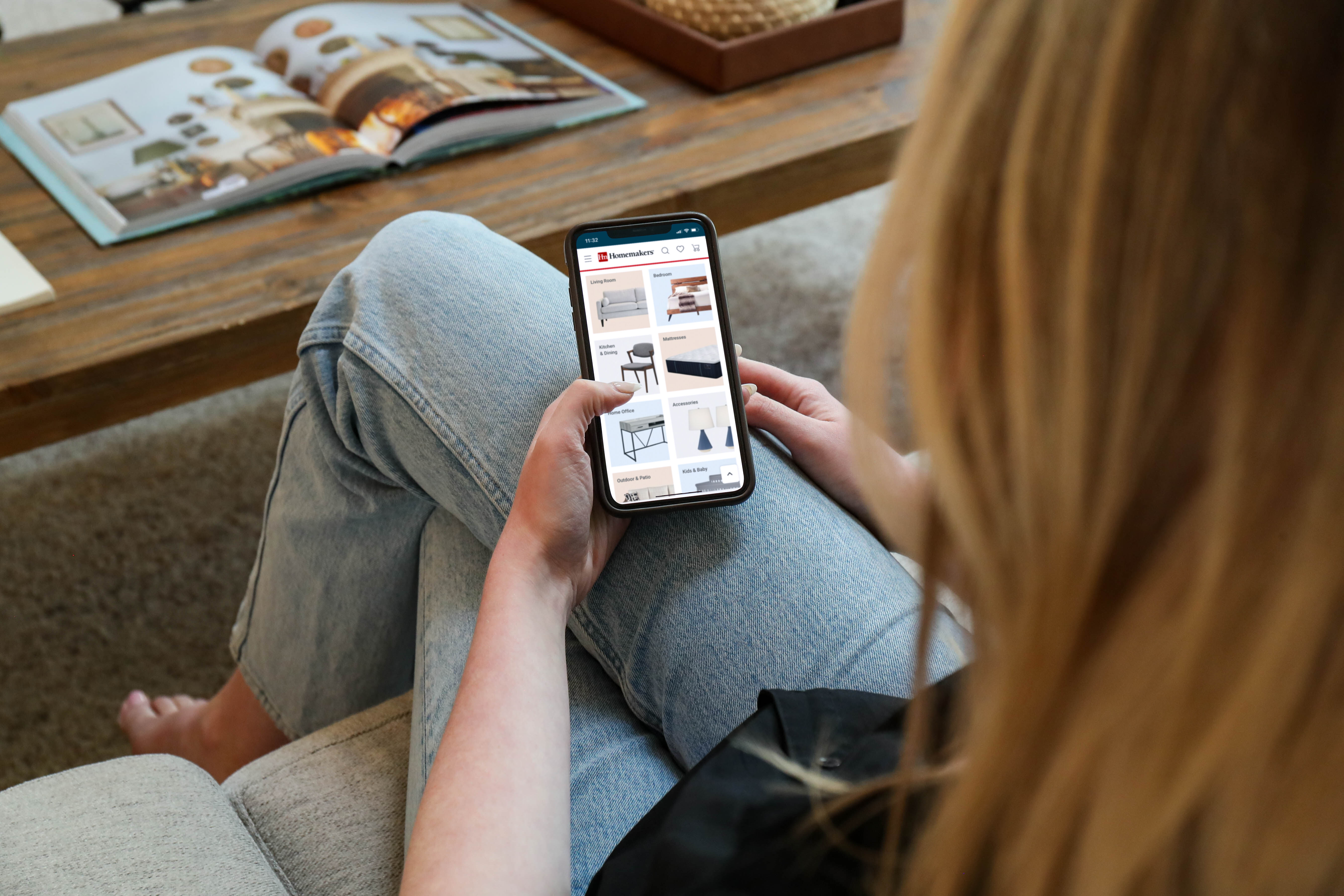 Homemakers Furniture Launches New Industry Leading E-Commerce Website