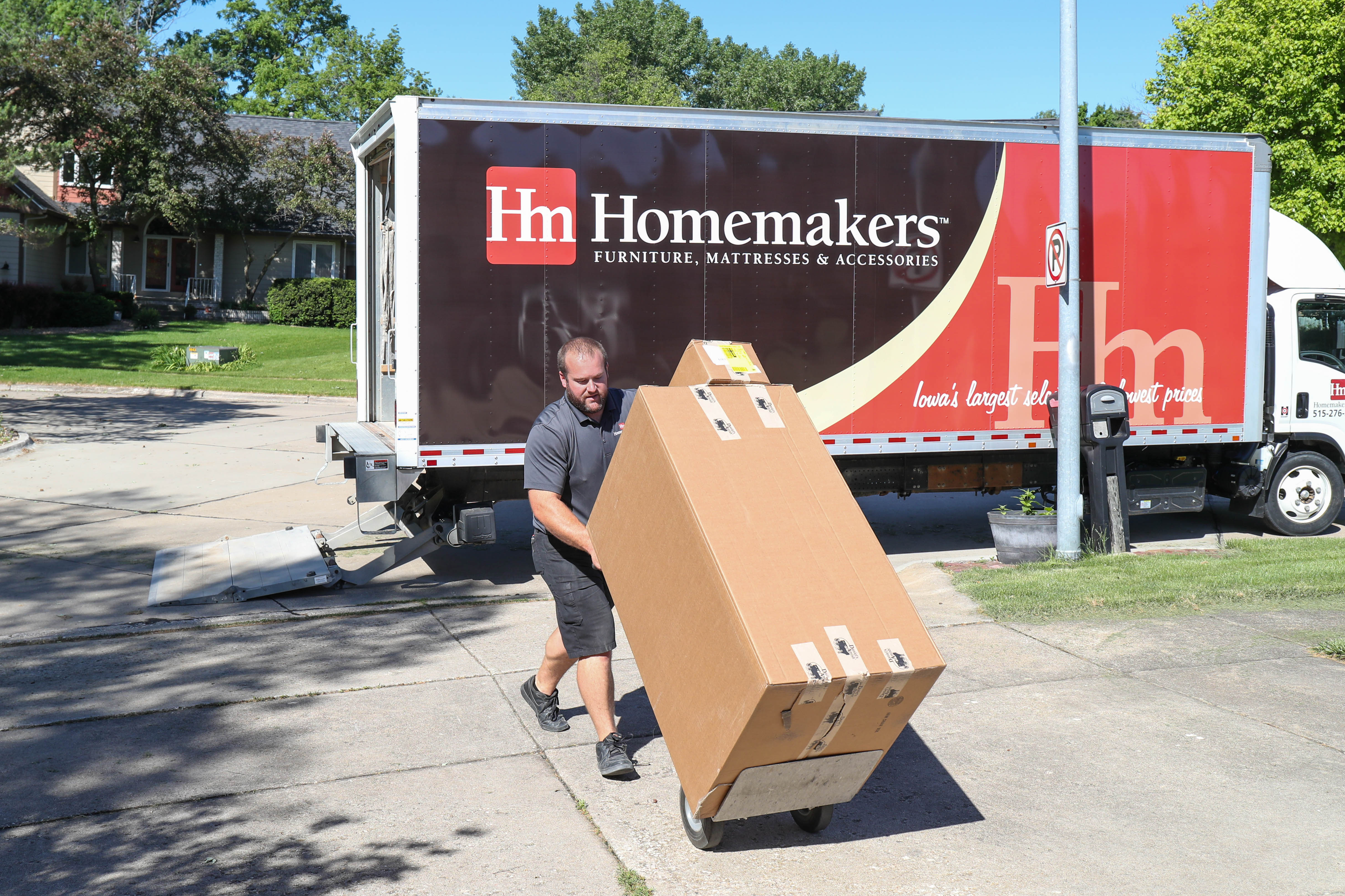 Express Shipping in Iowa Homemakers