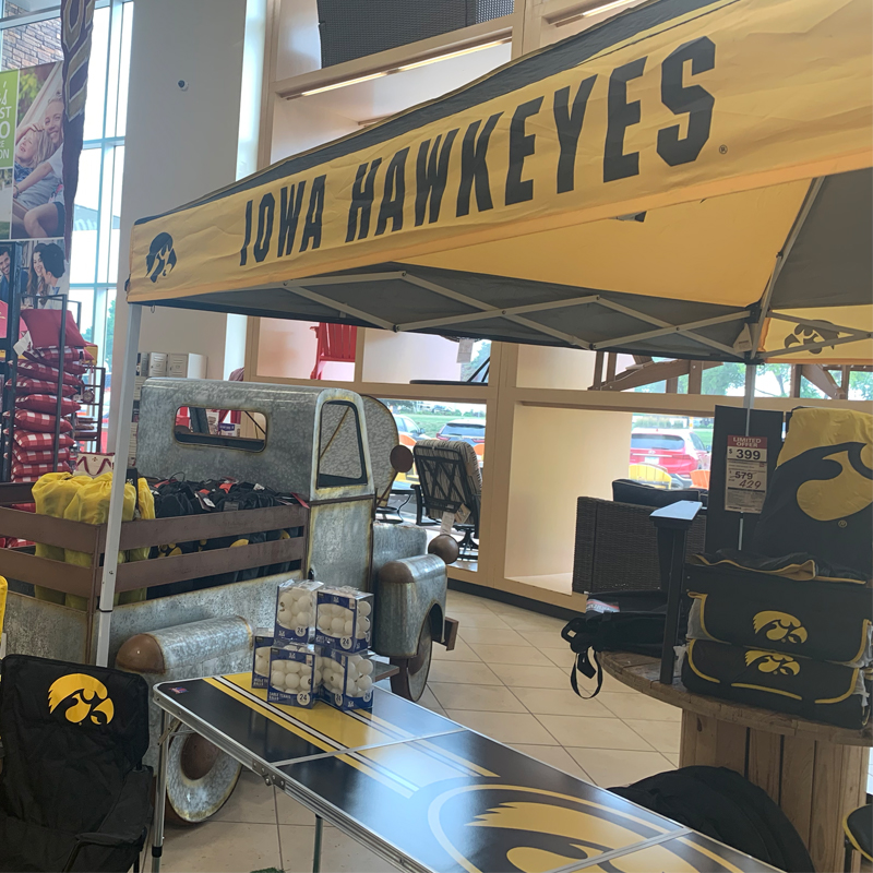 Iowa Hawkeyes tailgate accessories