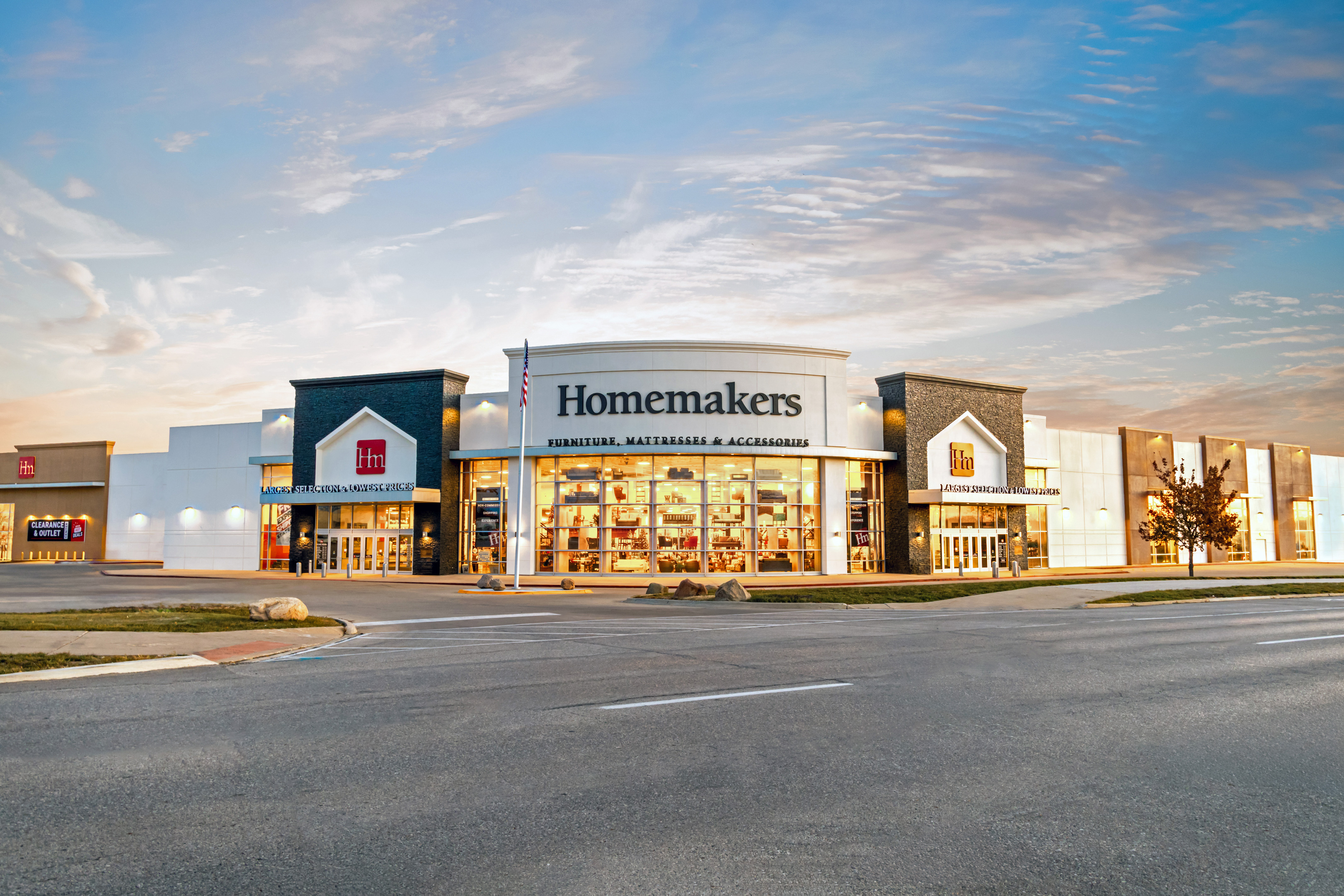 Shop With Us At Homemakers