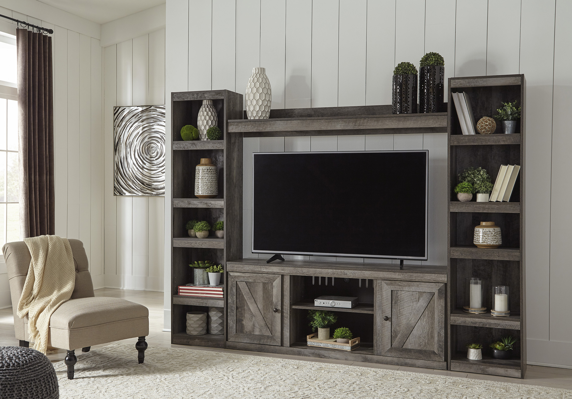 Ashley Wynnlow 4-piece Entertainment Center