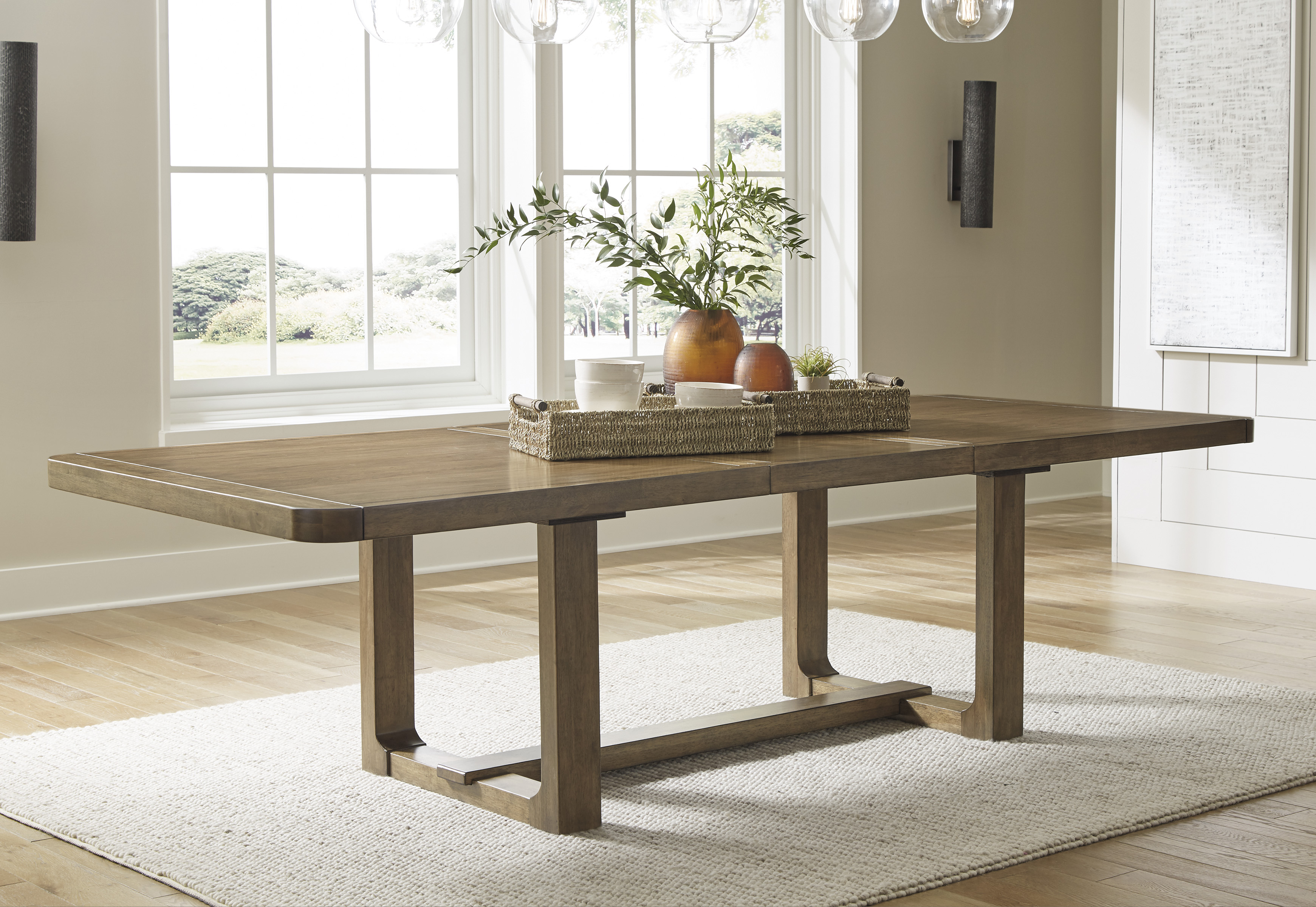 extendable dining table