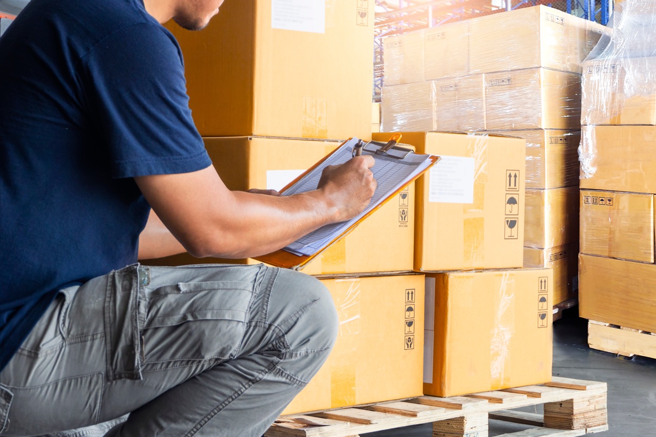 Furniture warehouse packing