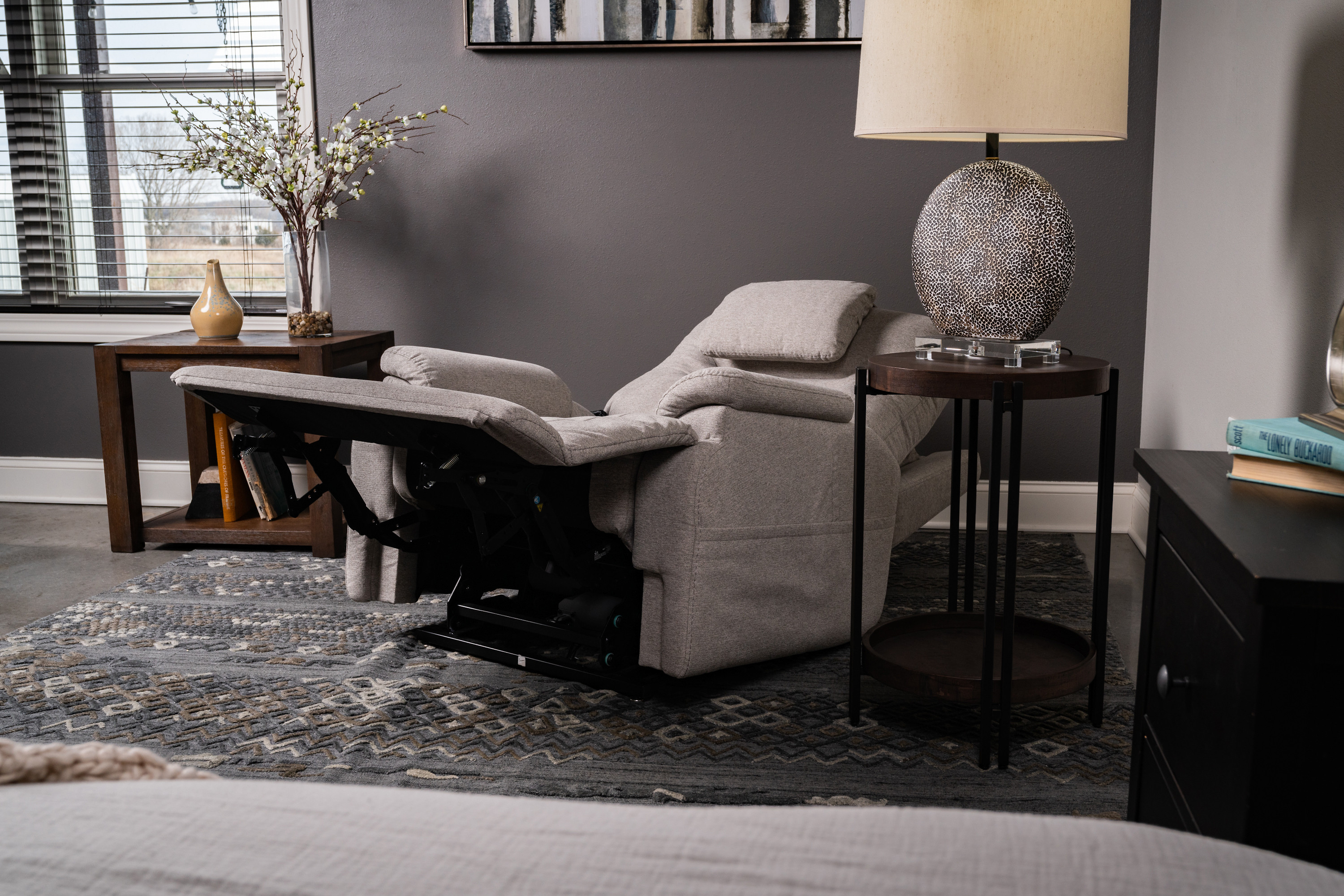 Flexsteel Zecliner Model 2 Dove Power Lift Recliner