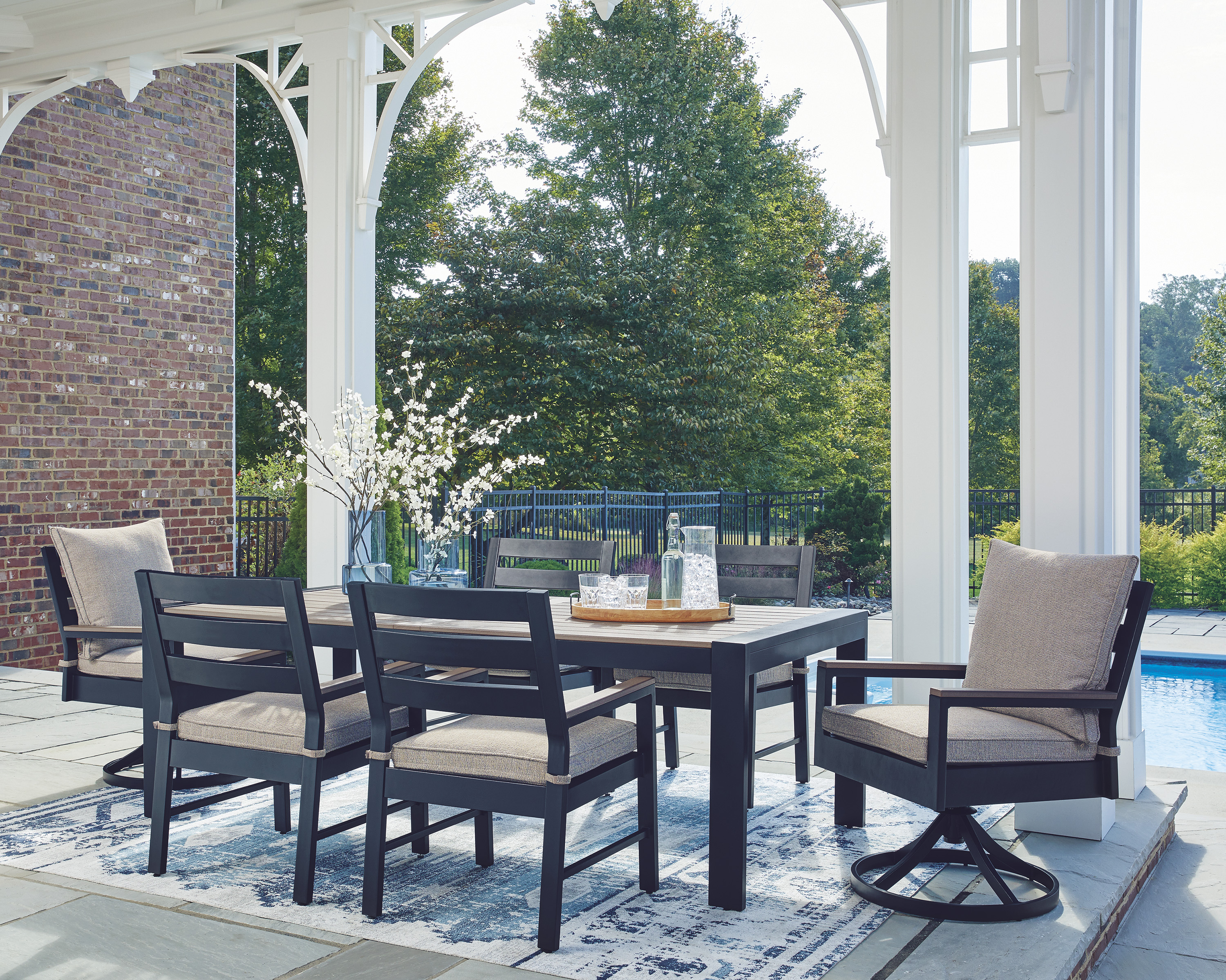 Poolside outdoor dining set