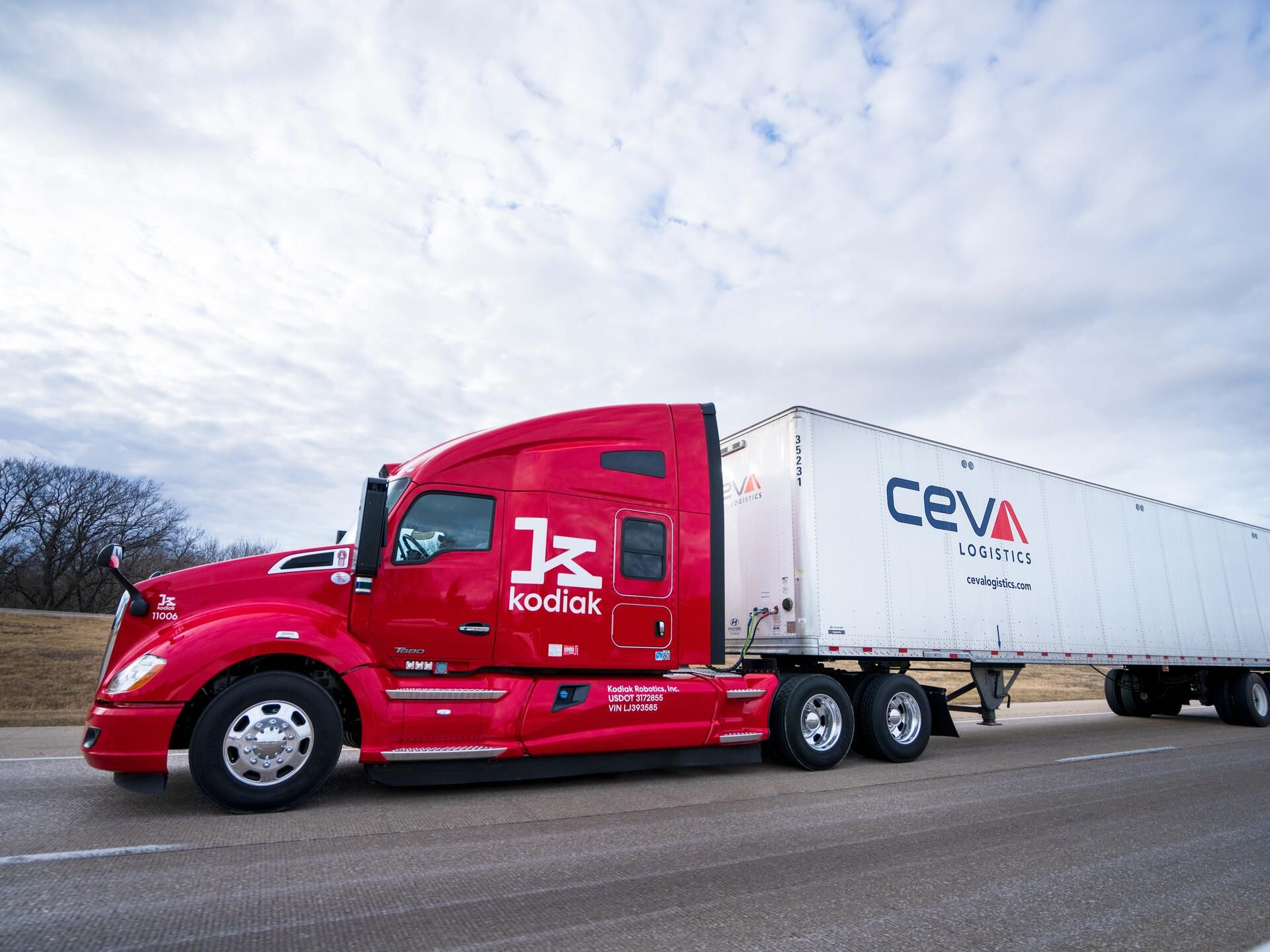 Ceva delivering furniture outside home