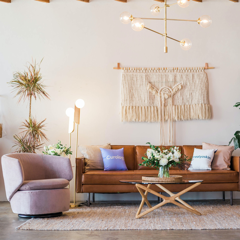 I'm an interior design pro - the tacky décor style you need to avoid if you  want a classy home